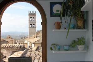 View from property - Hotel Pallotta Assisi (Assisi)
