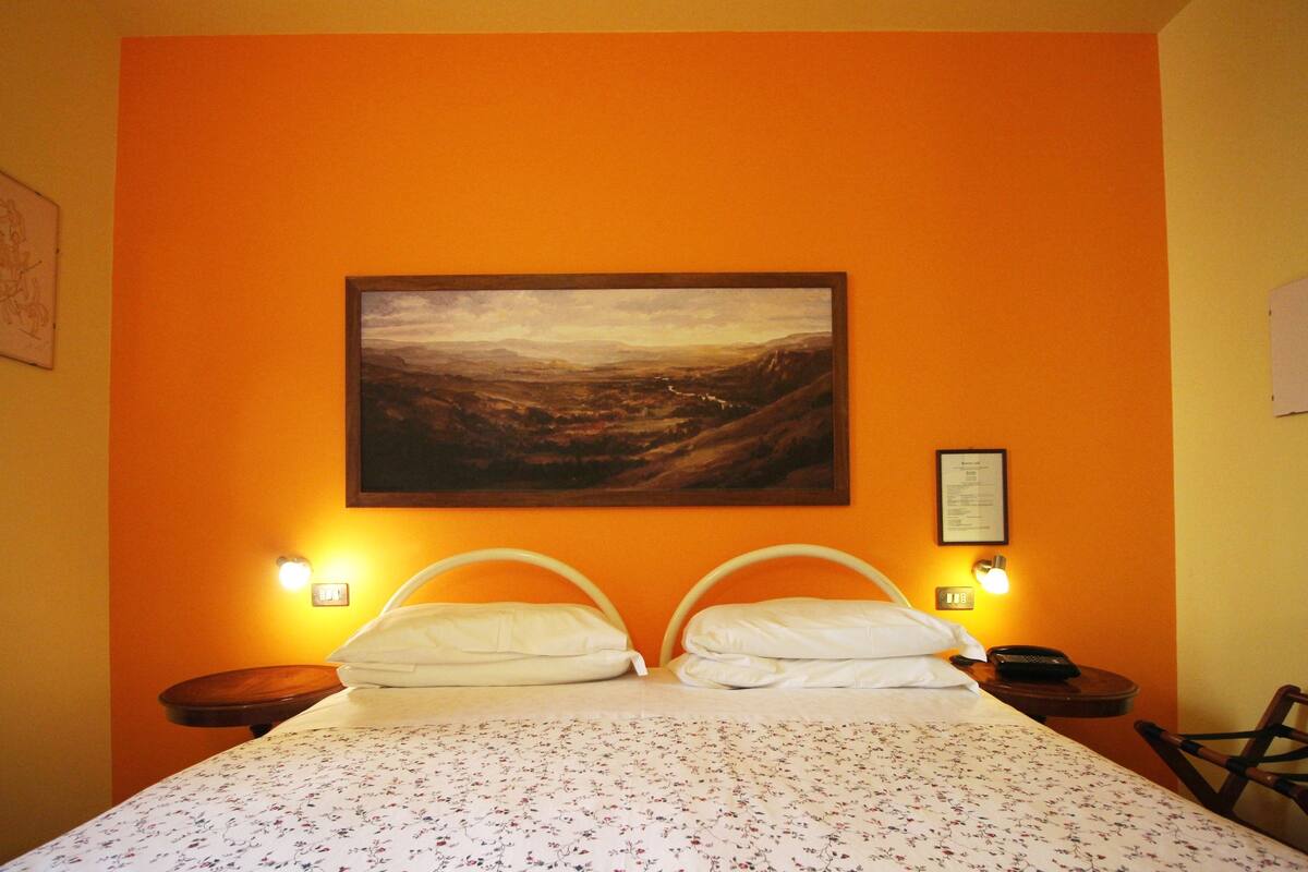 double room | minibar, desk, iron/ironing board, free wifi