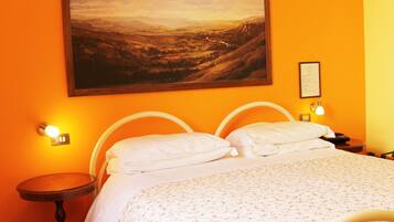 Minibar, bureau, fer et planche à repasser, Wi-Fi gratuit