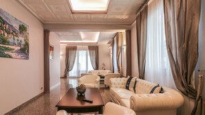 Lobby sitting area - Hotel Jesulum (Jesolo)
