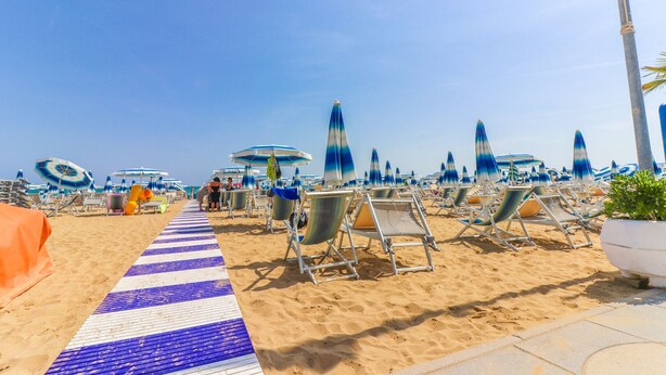 Beach - Hotel Jesulum (Jesolo)