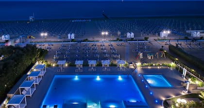 Hotel Orient & Pacific