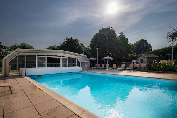 Seasonal outdoor pool