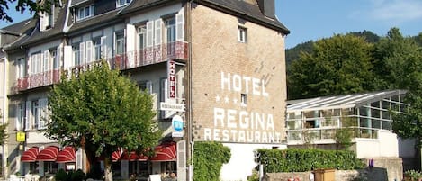 Bagian depan properti