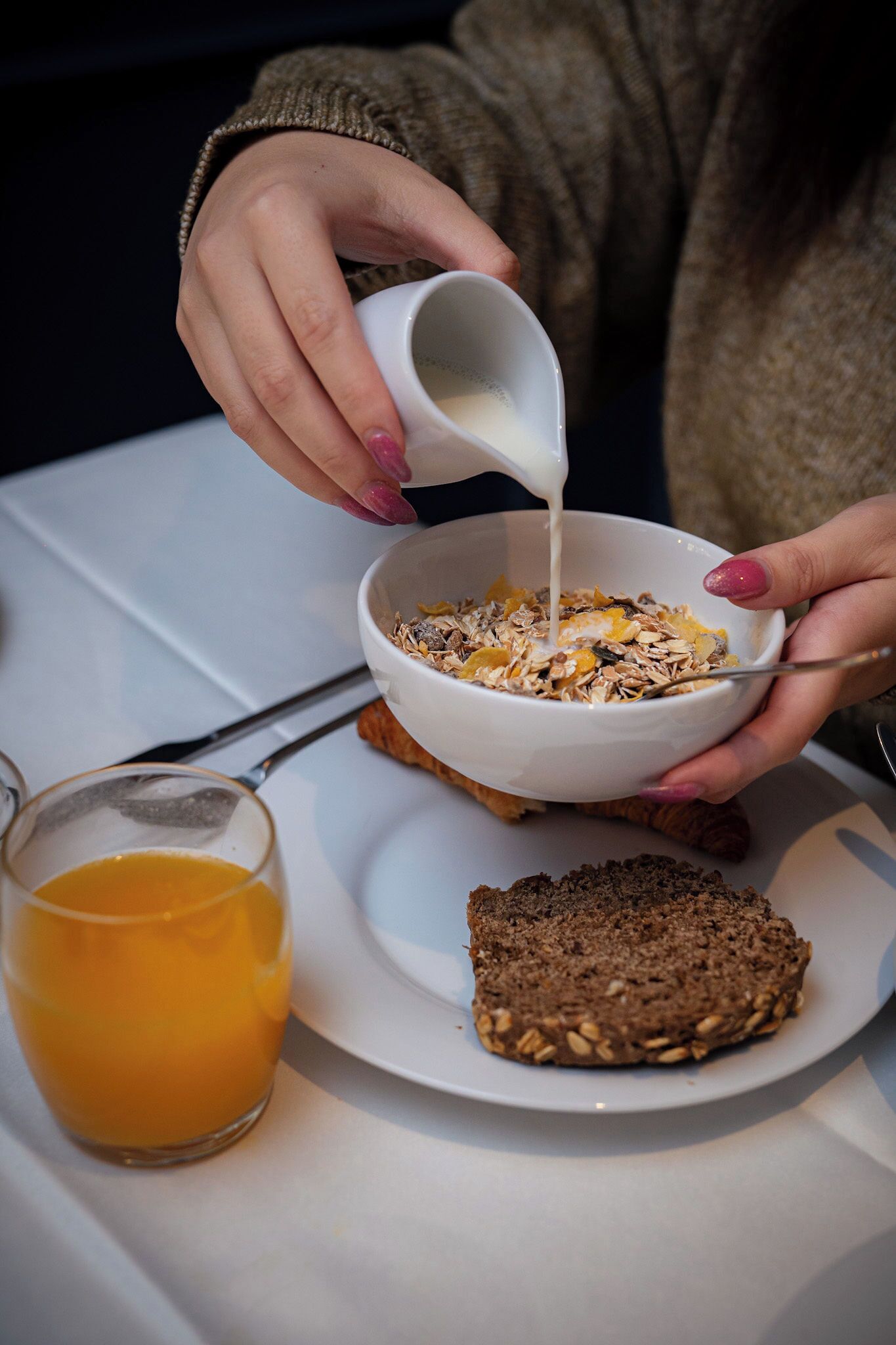 daily buffet breakfast (eur 22 per person)