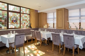 Daily buffet breakfast (EUR 22 per person)