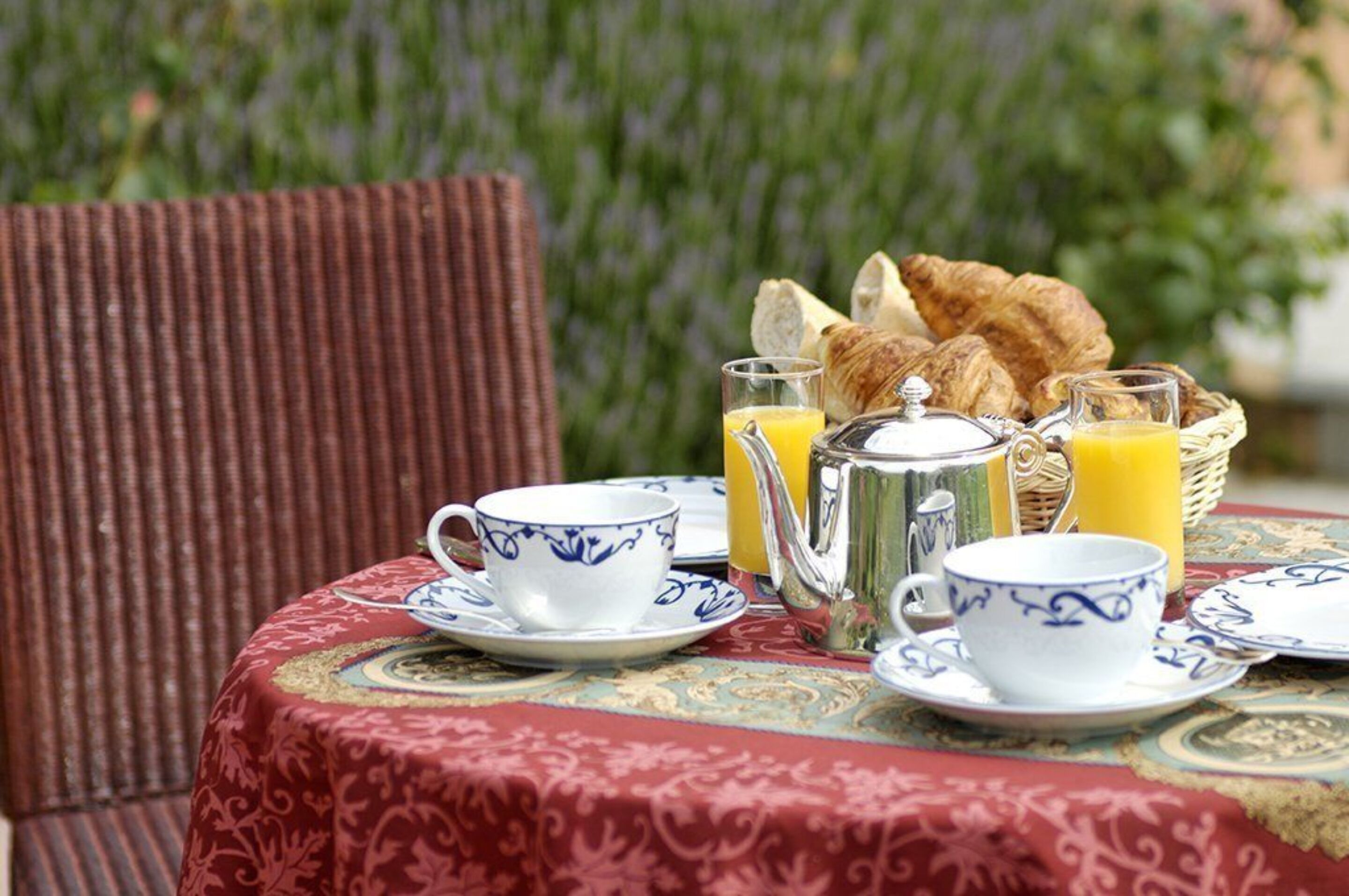 daily buffet breakfast (eur 18.5 per person)