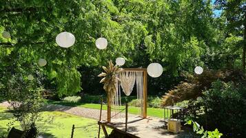 Área de bodas al aire libre