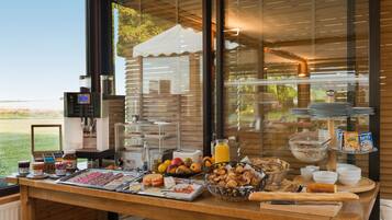 Daily buffet breakfast (EUR 18 per person)