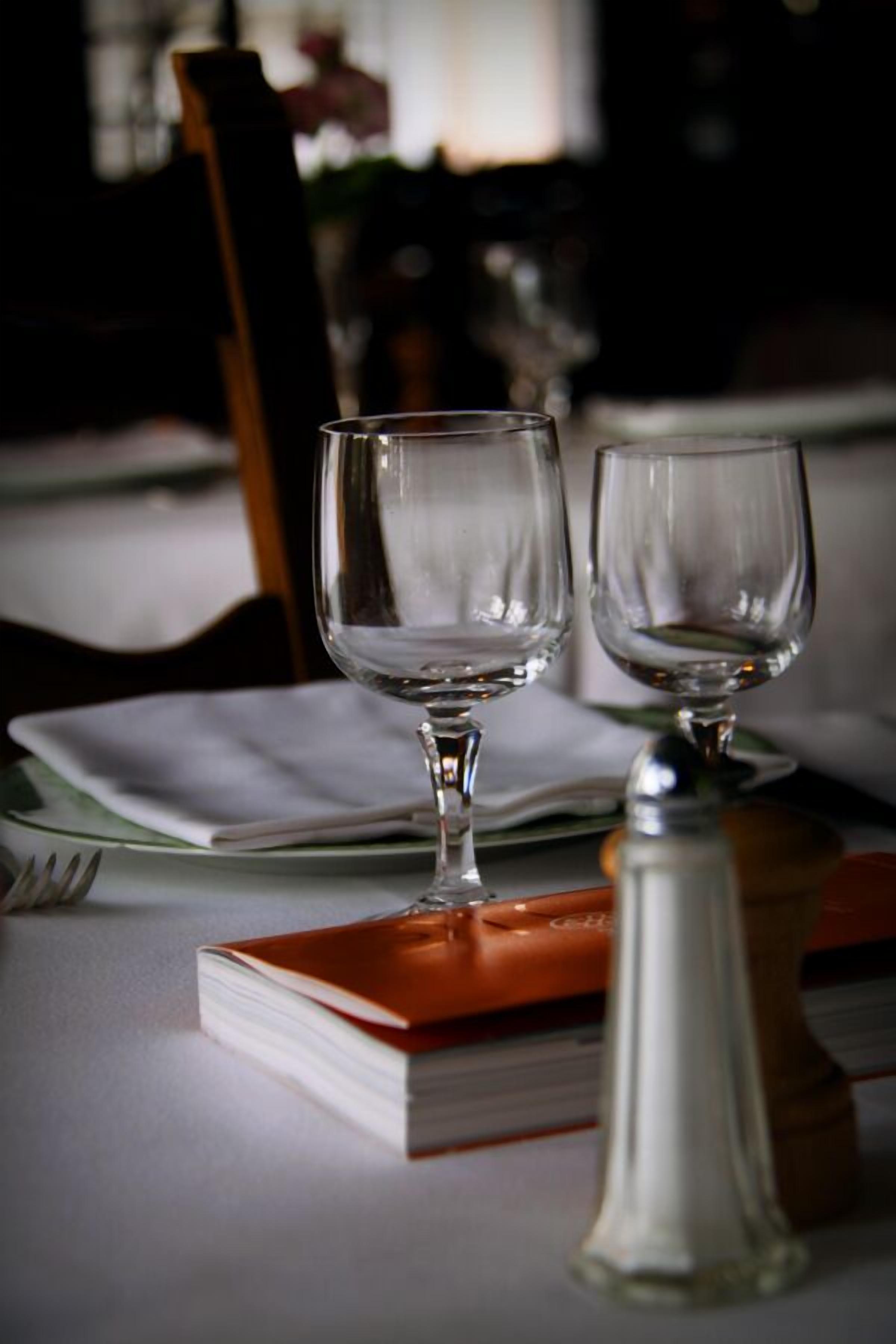 local cuisine, al fresco dining