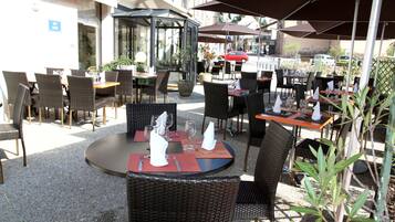 Mittagessen und Abendessen, französische Küche