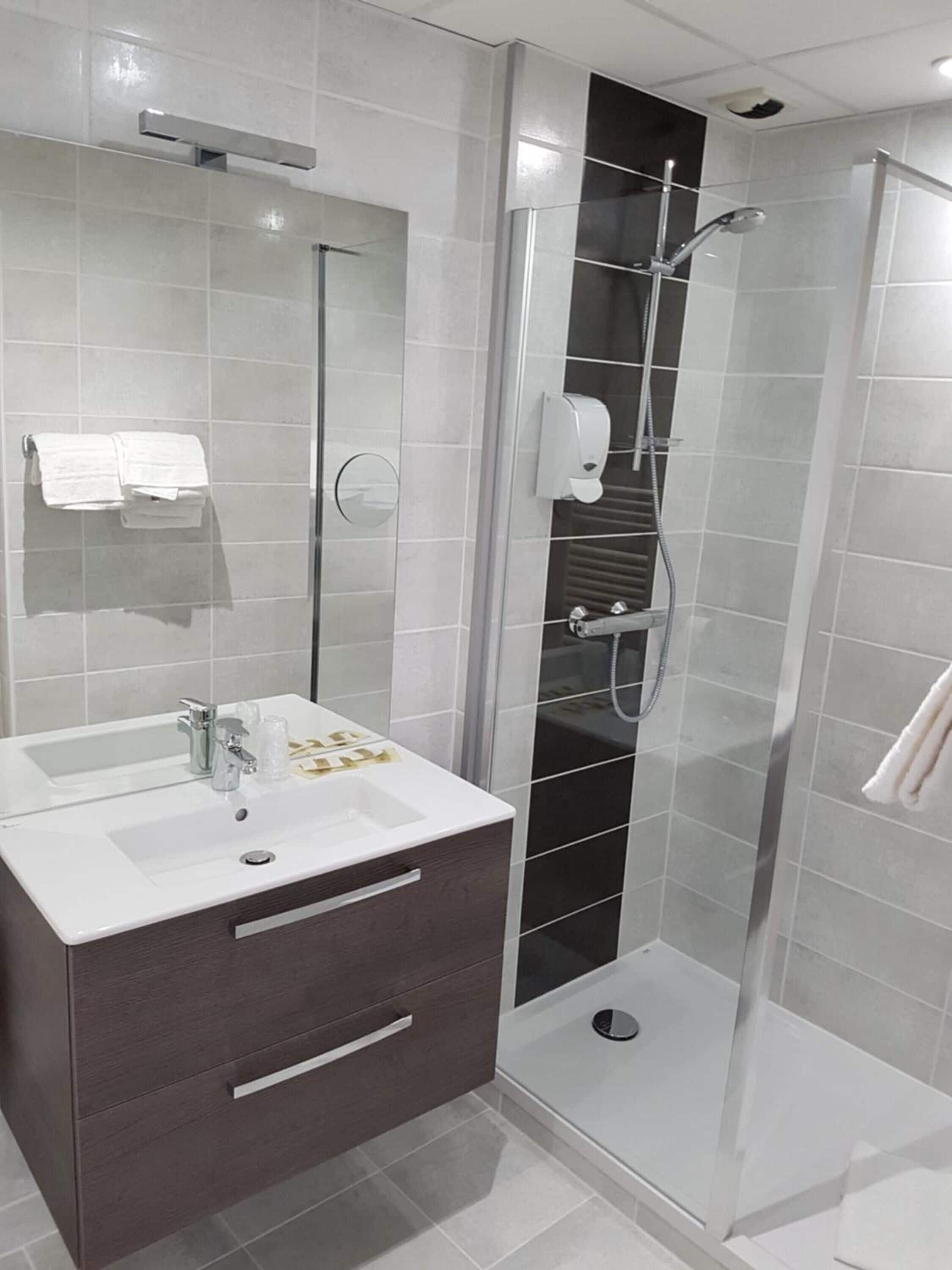 Comfort Double Room | Bathroom