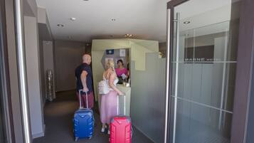 EntrĂ©e de lâhĂ©bergement