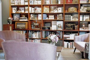 Lobby sitting area - Ideal Séjour Cannes, Hôtel de Charme (Cannes)