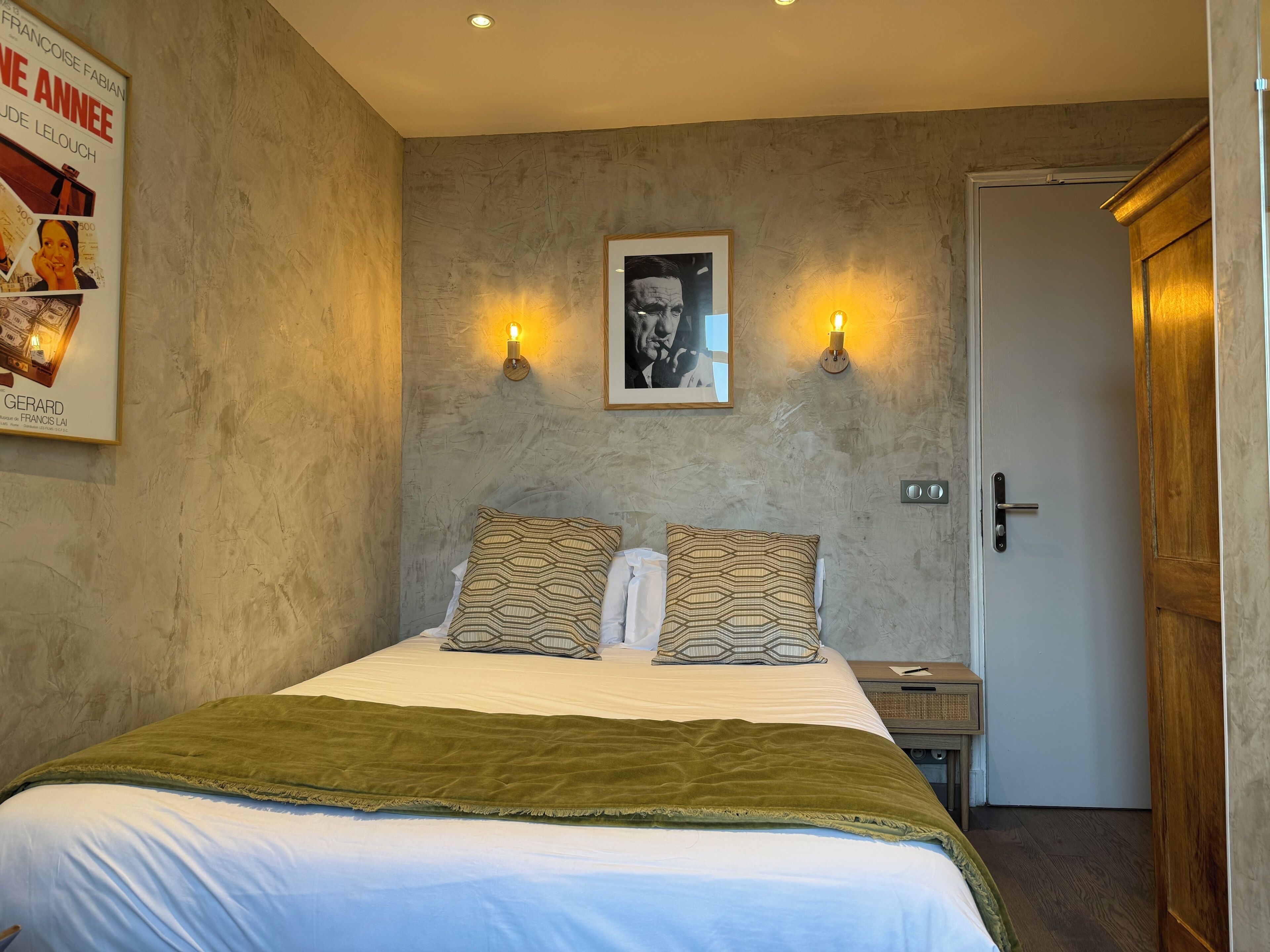 Chambre Classique vue jardin | Premium bedding, Select Comfort beds, in-room safe