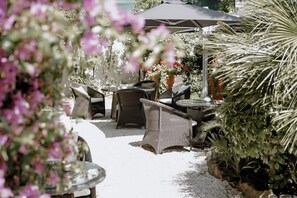 Garden - Ideal Séjour Cannes, Hôtel de Charme (Cannes)