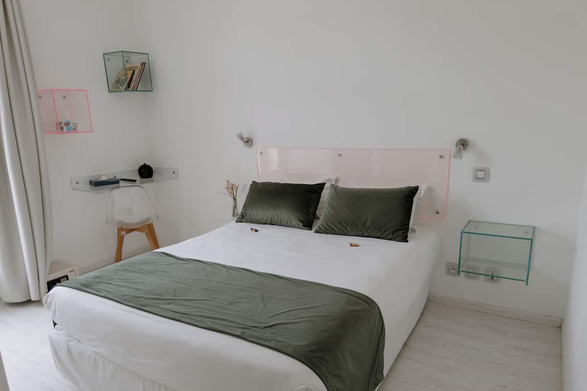 Klassieke kamer | Luxe beddengoed, Select Comfort-bedden, een kluis op de kamer
