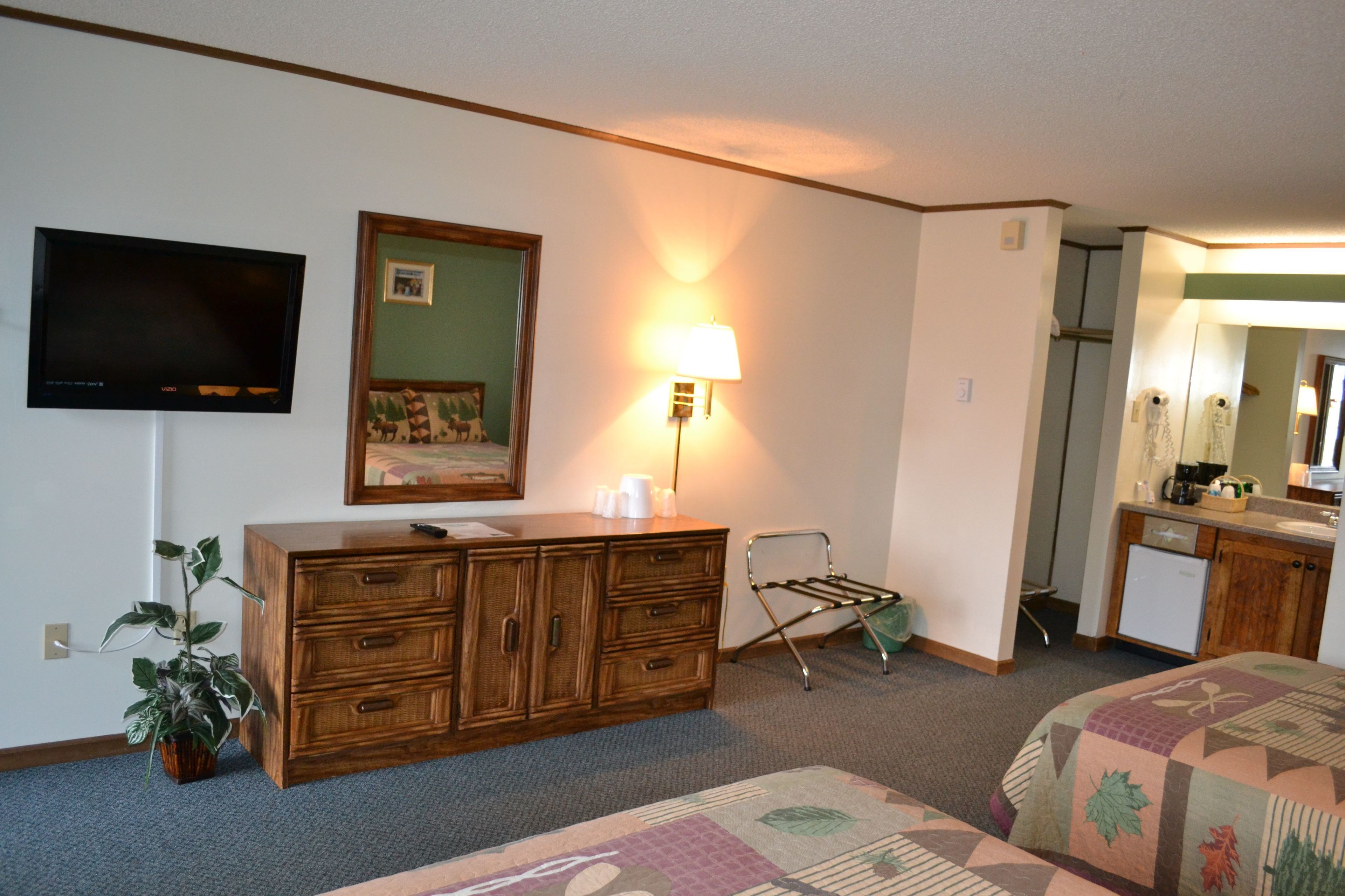 deluxe room with 2 queen beds | premium bedding, pillow-top beds, free wifi, bed sheets