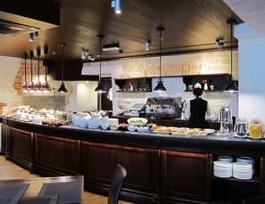 Daily buffet breakfast (EUR 12 per person)