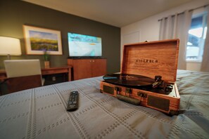 Desk, iron/ironing board, free WiFi, bed sheets