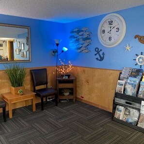 Reception - AmeriCoast Inn (Brookings)