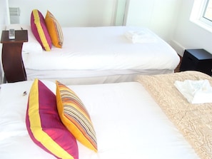 Free WiFi, bed sheets