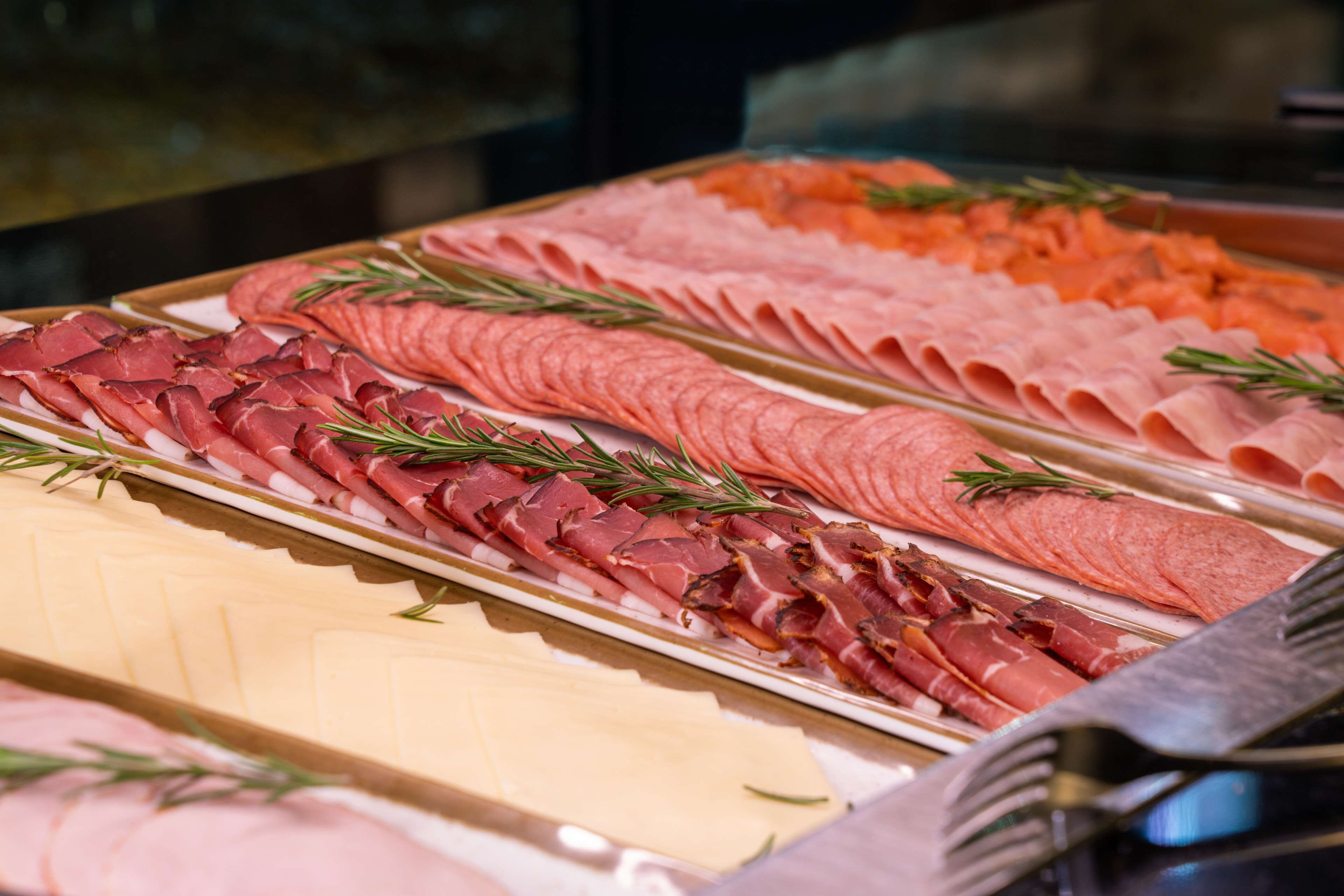 daily buffet breakfast (eur 16 per person)