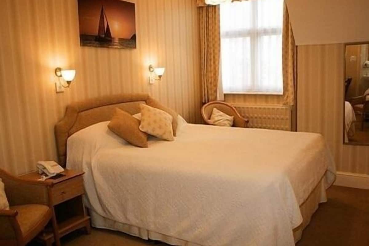 Superior Suite, Ensuite (No 10-2 Adults + 1 child)