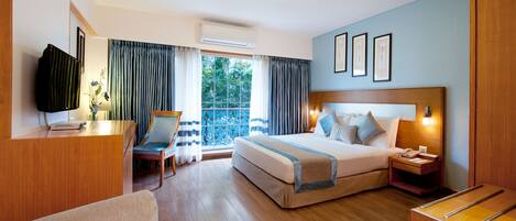 Studio, 1 très grand lit