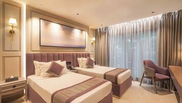 Premium bedding, minibar, in-room safe, desk