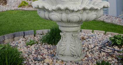 Spencer Inn and Suites