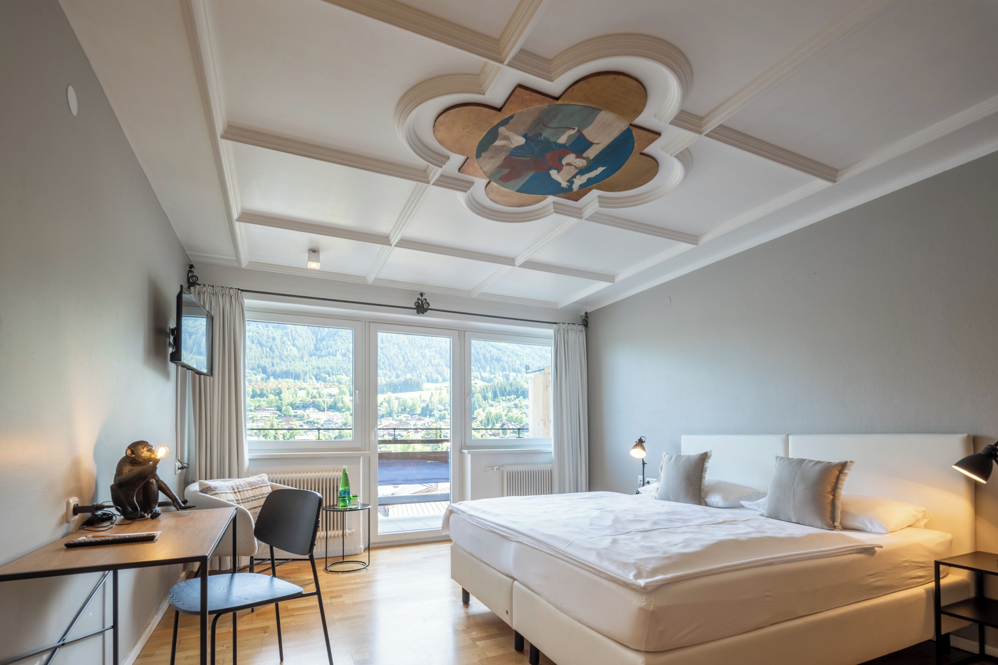 superior double room, balcony, mountain view (m) | 1 bedroom, hypo-allergenic bedding, down duvets, individually furnished