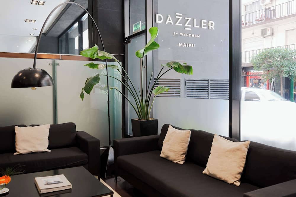 Dazzler by Wyndham Buenos Aires Maipu