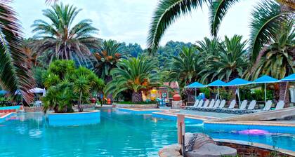 Mendi Hotel