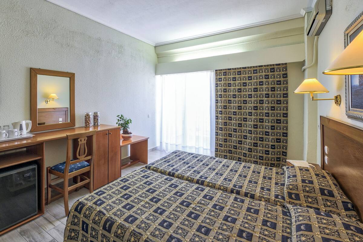 Standaard kamer, 1 twee- of 2 eenpersoonsbedden, uitzicht op zee | Een kluis op de kamer, geluiddichte muren, gratis wifi, beddengoed