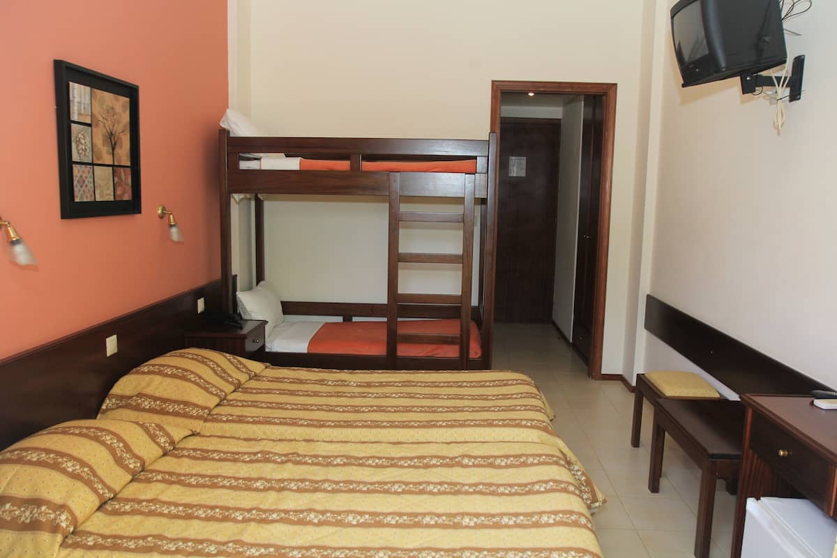 Chambre Familiale