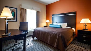 Bureau, espace de travail pour ordinateur portable, rideaux occultants