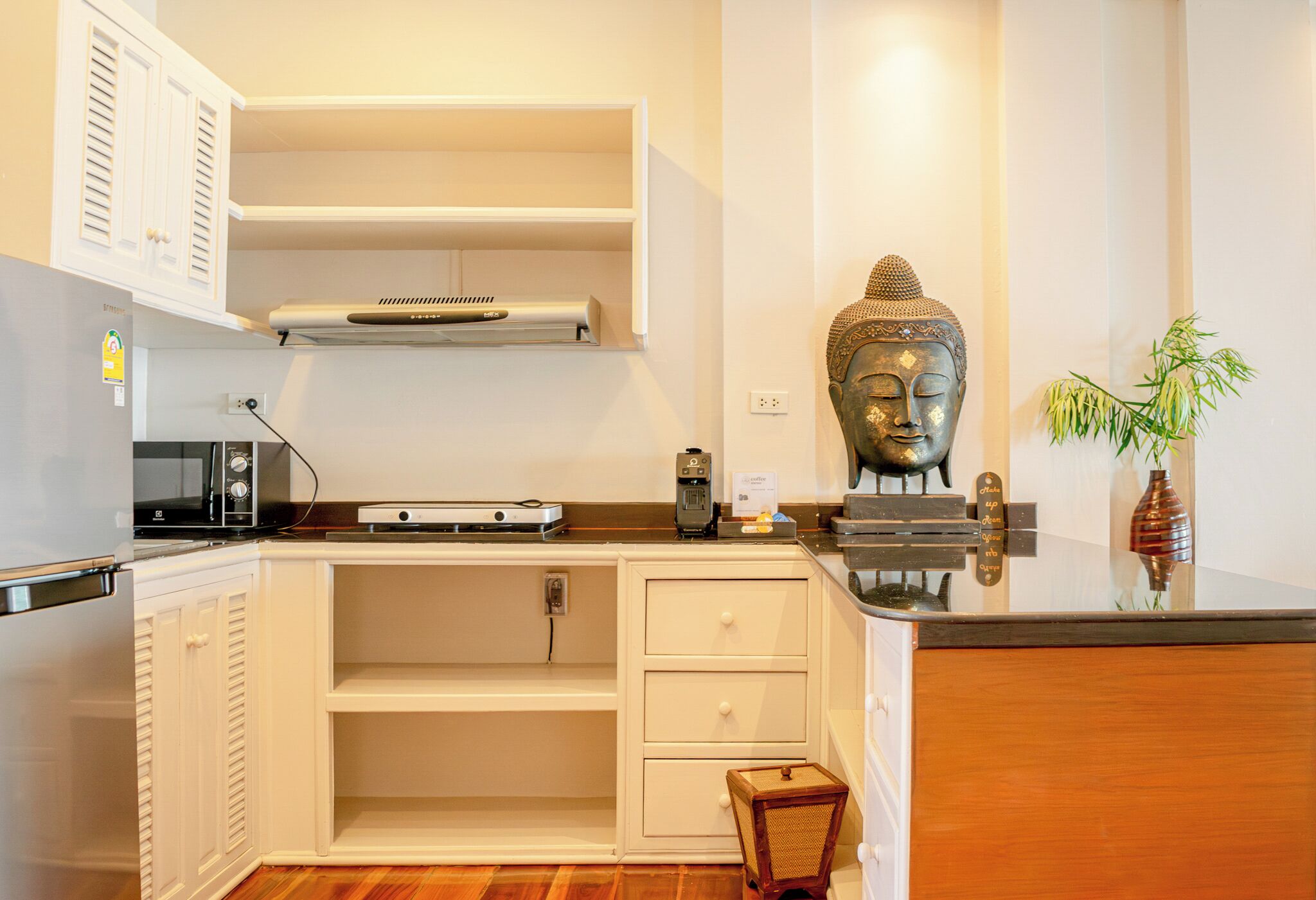 sunset 2 bedroom penthouse | private kitchen | fridge, coffee/tea maker, electric kettle
