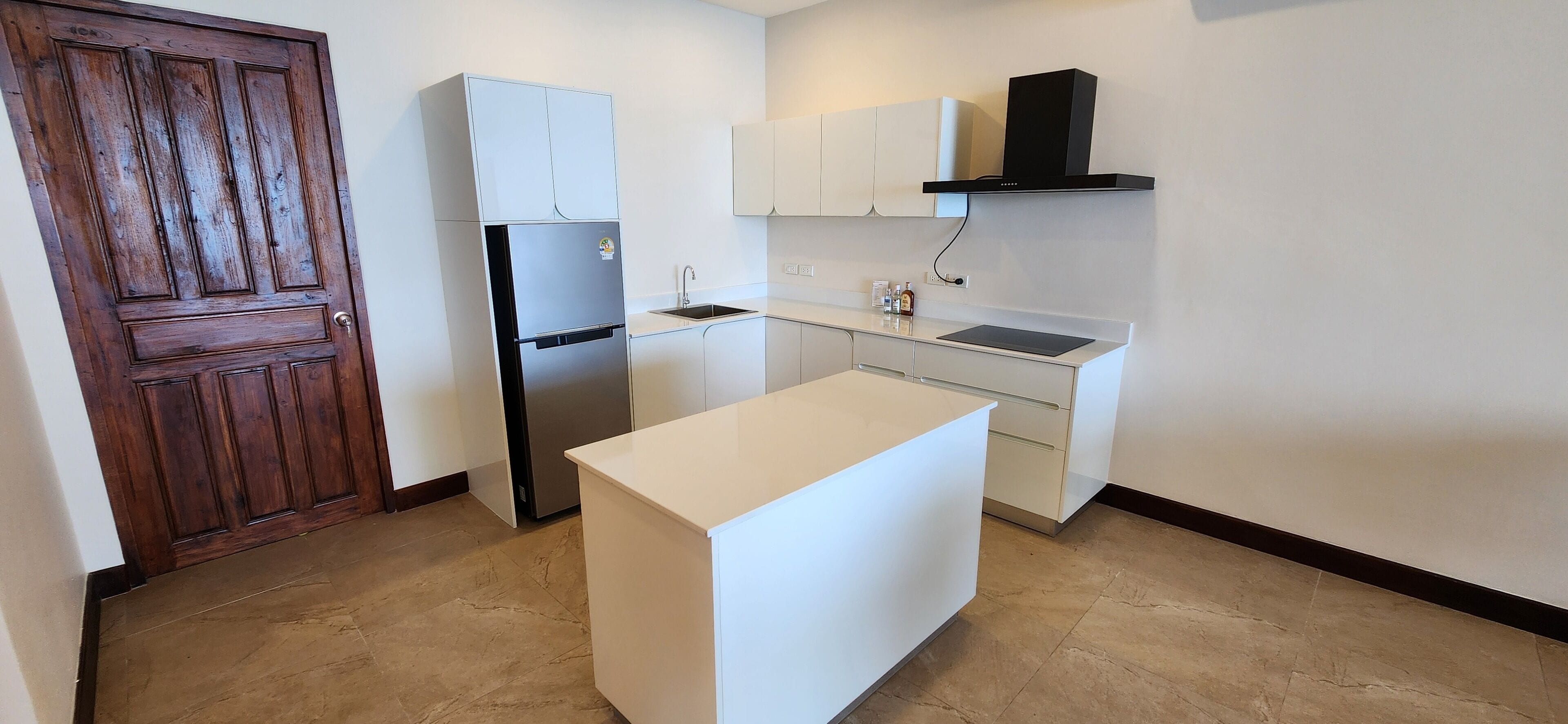 penthouse | private kitchen | fridge, coffee/tea maker, electric kettle