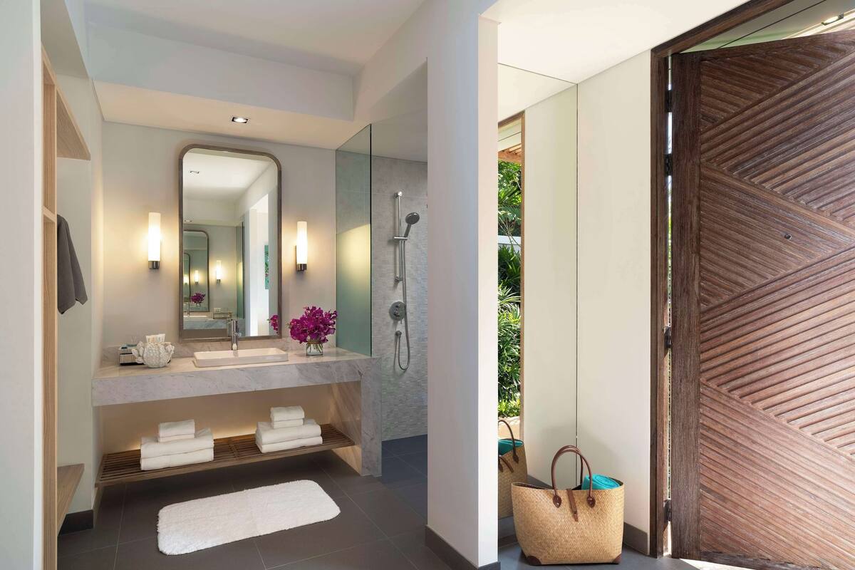 avani beachfront pool villa | 1 bedroom, minibar, in-room safe, individually decorated