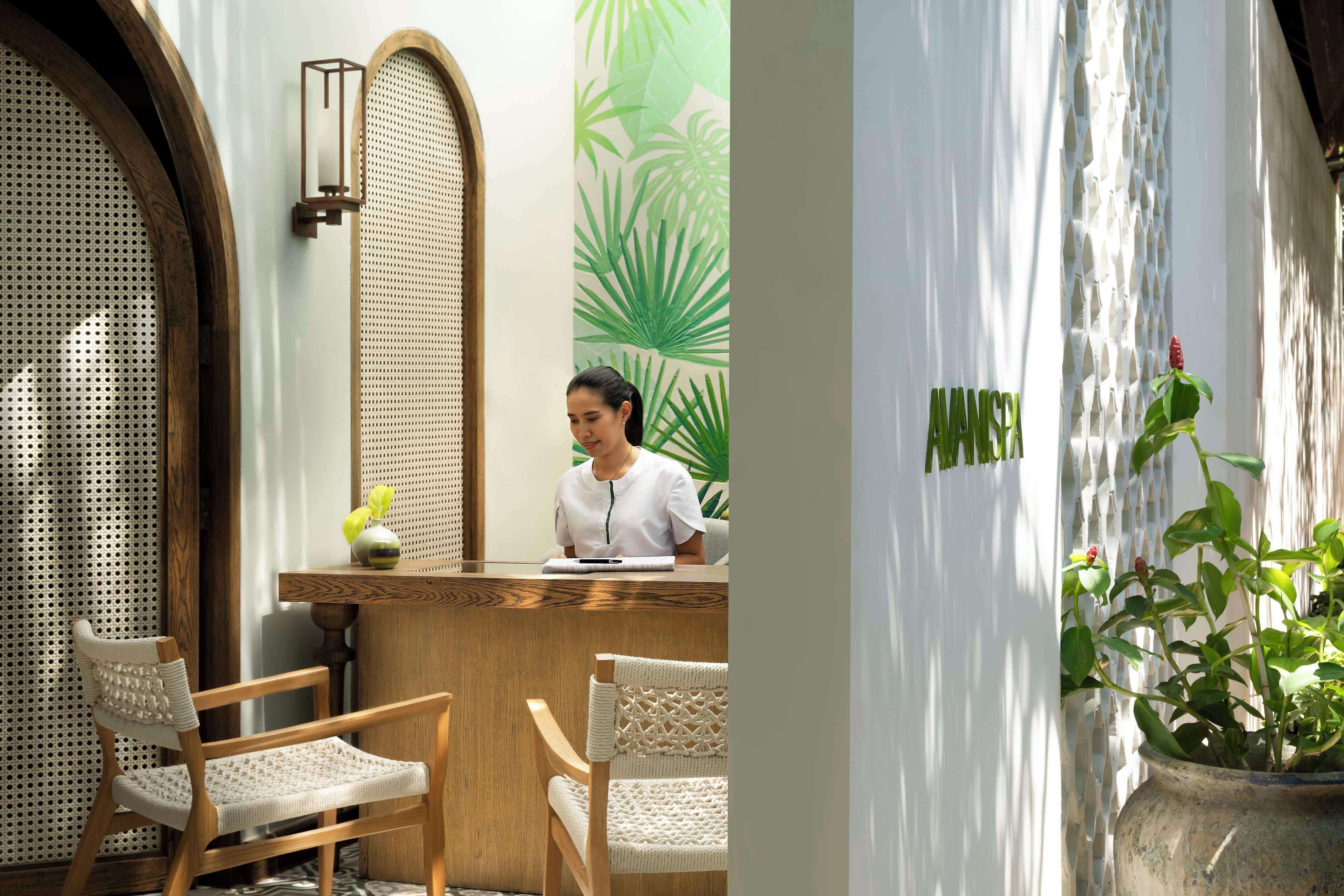 couples treatment room(s), body treatments, aromatherapy