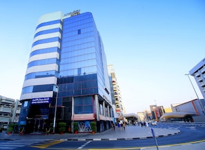 Exterior - Royal Falcon Hotel (Dubai)