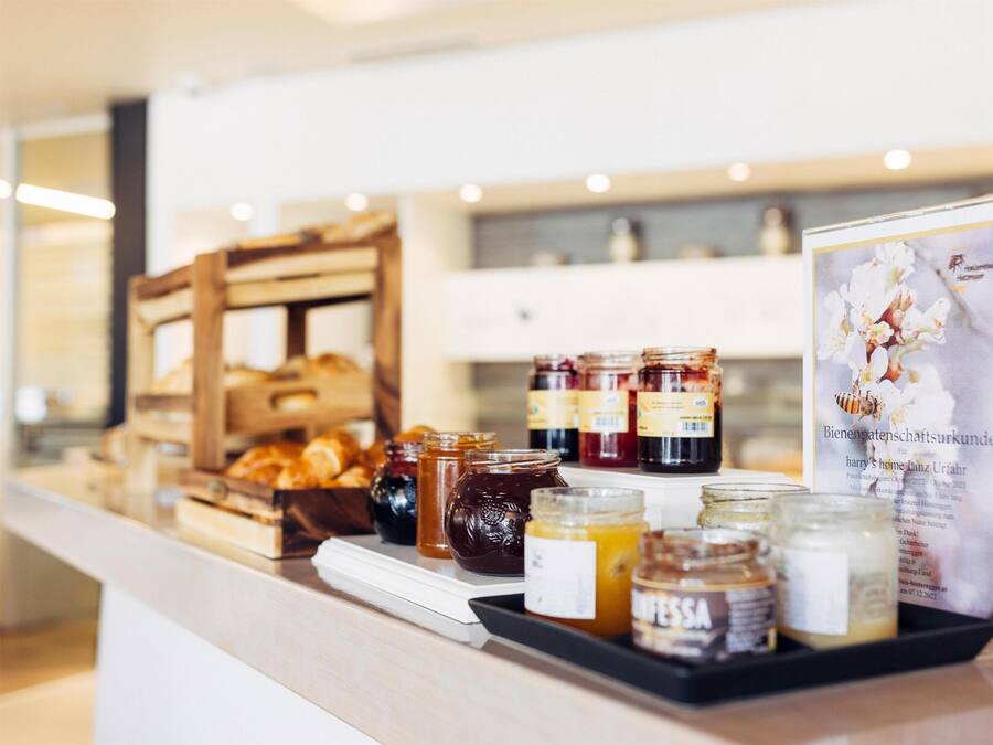 Daily buffet breakfast (EUR 16 per person)