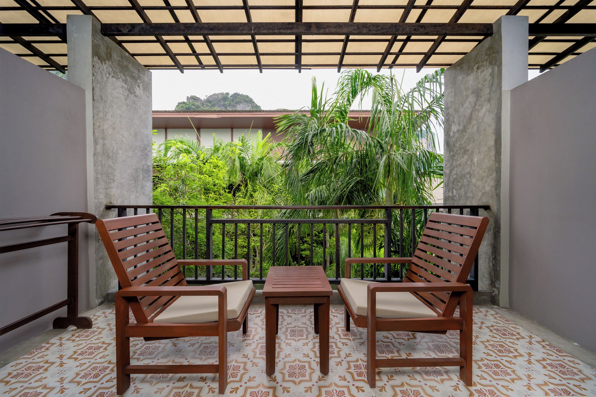 grand deluxe | garden view