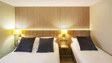 Literie de qualité supérieure, coffres-forts dans les chambres, bureau