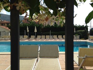2 outdoor pools, open 9:00 AM to 7:00 PM, pool umbrellas, pool loungers - Residence Le Saline (Borgio Verezzi)