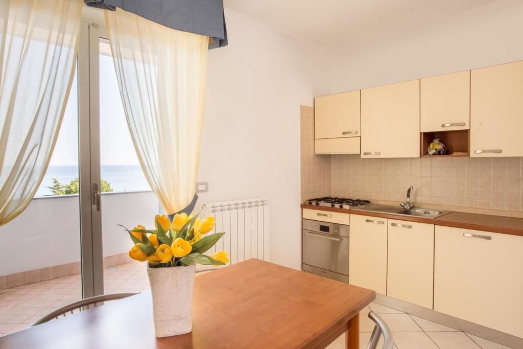 Appartement Confort, 1 chambre, balcon, vue mer | Coin cuisine privé