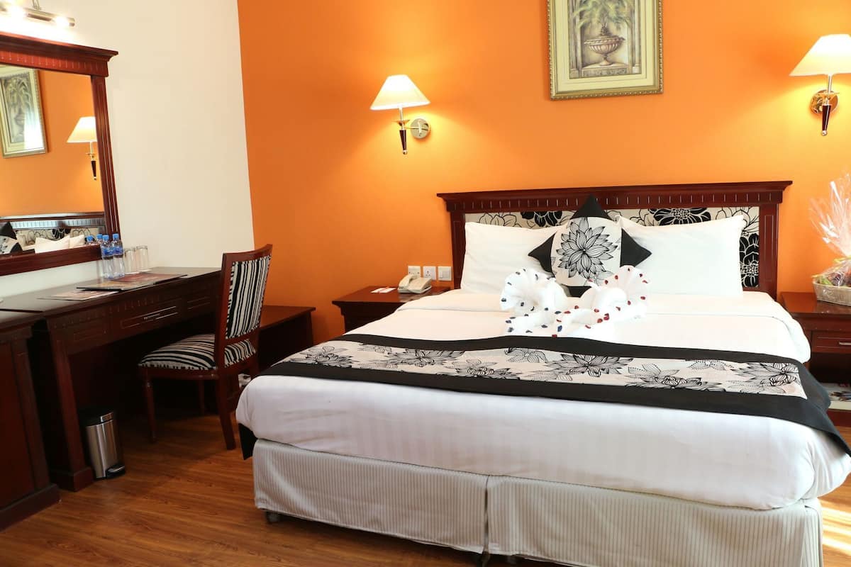 Minibar, in-room safe, iron/ironing board, rollaway beds