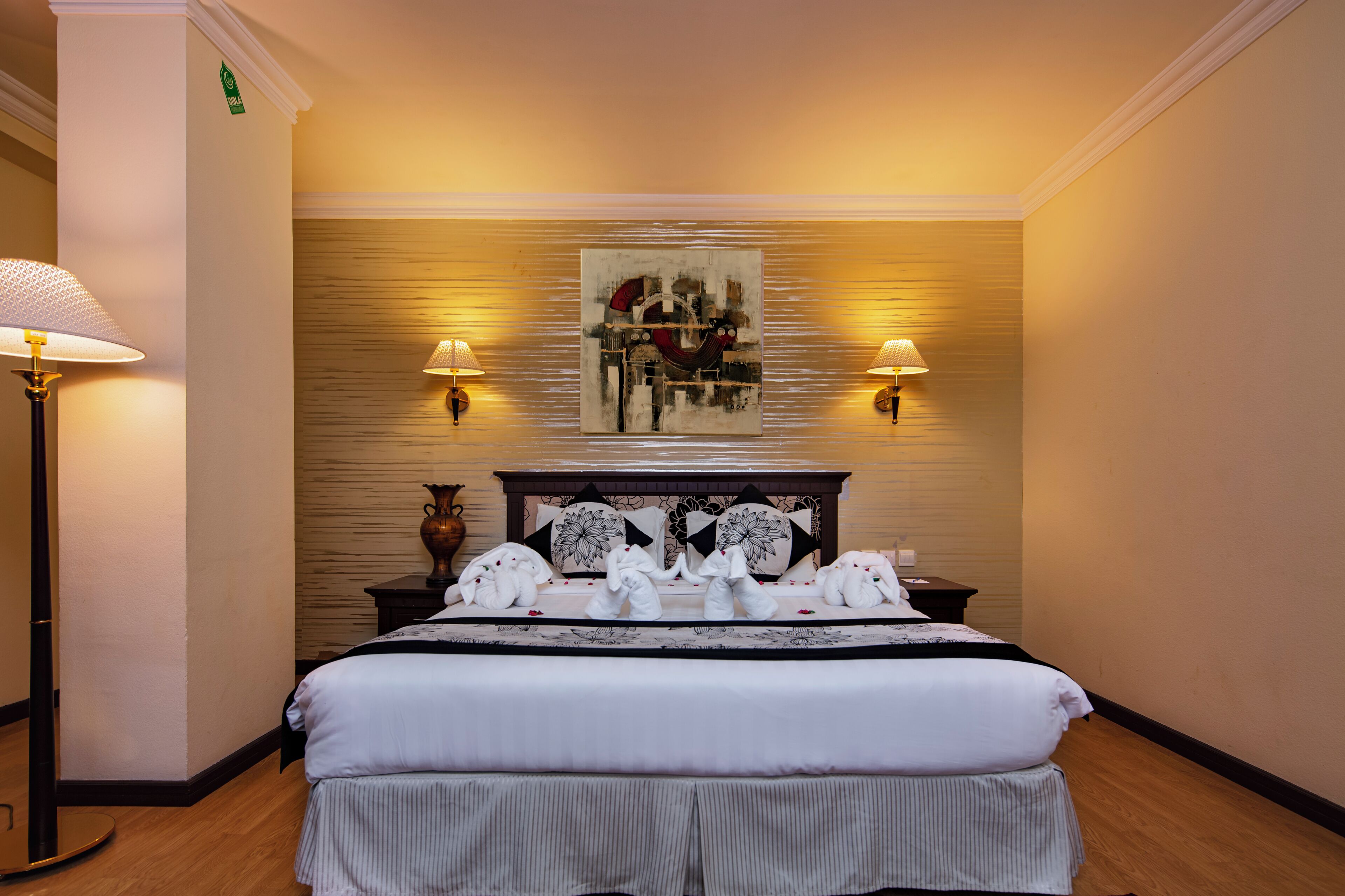 Phòng Suite Executive, 1 giường cỡ king, quang cảnh biển | Minibar, két bảo mật tại phòng, bàn ủi/dụng cụ ủi quần áo 