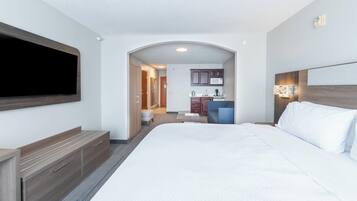 Pillowtop beds, in-room safe, desk, laptop workspace